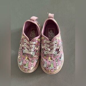 Llama vans
